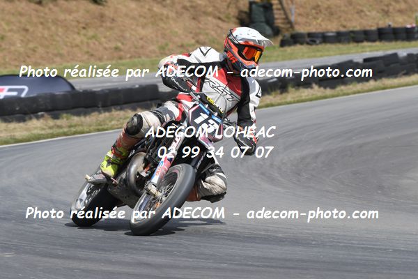 http://v2.adecom-photo.com/images//8.MOTO/2022/9_SUPERMOTARD_LOHEAC_2022/CATEGORIE_S3/GEORGES_Hugo/83A_2626.JPG