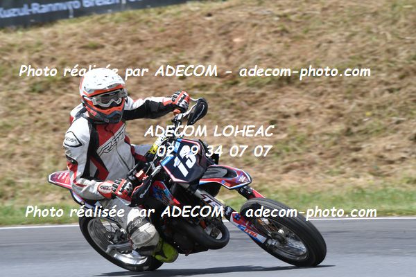 http://v2.adecom-photo.com/images//8.MOTO/2022/9_SUPERMOTARD_LOHEAC_2022/CATEGORIE_S3/GEORGES_Hugo/83A_9131.JPG