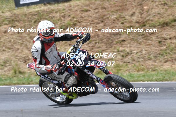 http://v2.adecom-photo.com/images//8.MOTO/2022/9_SUPERMOTARD_LOHEAC_2022/CATEGORIE_S3/GEORGES_Hugo/83A_9163.JPG