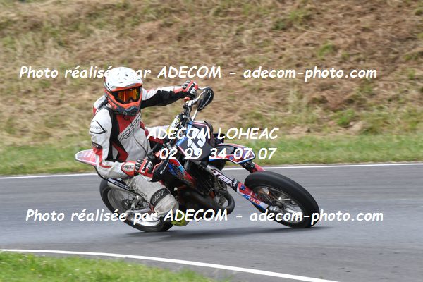http://v2.adecom-photo.com/images//8.MOTO/2022/9_SUPERMOTARD_LOHEAC_2022/CATEGORIE_S3/GEORGES_Hugo/83A_9833.JPG