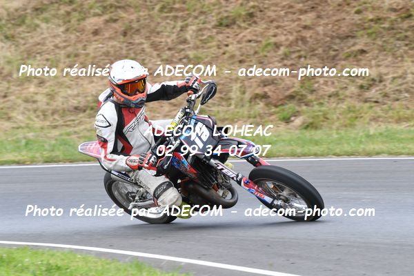 http://v2.adecom-photo.com/images//8.MOTO/2022/9_SUPERMOTARD_LOHEAC_2022/CATEGORIE_S3/GEORGES_Hugo/83A_9859.JPG