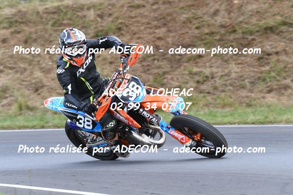 http://v2.adecom-photo.com/images//8.MOTO/2022/9_SUPERMOTARD_LOHEAC_2022/CATEGORIE_S3/GUERRERO_Tony/83A_9094.JPG