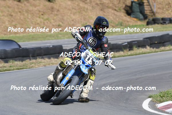 http://v2.adecom-photo.com/images//8.MOTO/2022/9_SUPERMOTARD_LOHEAC_2022/CATEGORIE_S3/LE_TINIVEZ_Renan/83A_2484.JPG