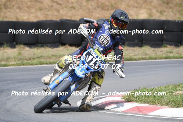 http://v2.adecom-photo.com/images//8.MOTO/2022/9_SUPERMOTARD_LOHEAC_2022/CATEGORIE_S3/LE_TINIVEZ_Renan/83A_2616.JPG