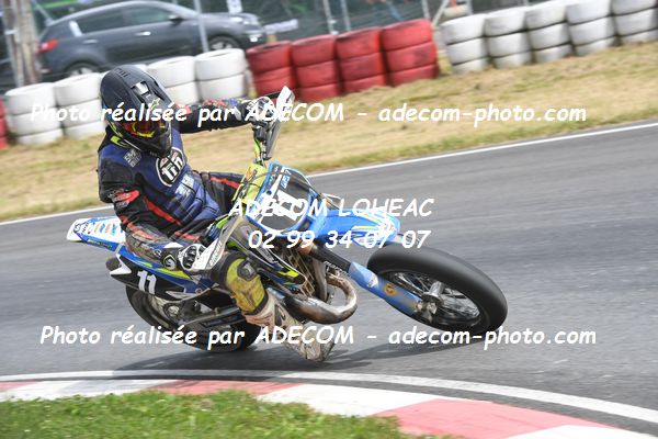 http://v2.adecom-photo.com/images//8.MOTO/2022/9_SUPERMOTARD_LOHEAC_2022/CATEGORIE_S3/LE_TINIVEZ_Renan/83A_2970.JPG