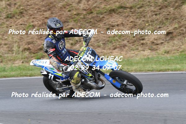 http://v2.adecom-photo.com/images//8.MOTO/2022/9_SUPERMOTARD_LOHEAC_2022/CATEGORIE_S3/LE_TINIVEZ_Renan/83A_9827.JPG