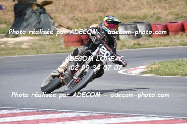 http://v2.adecom-photo.com/images//8.MOTO/2022/9_SUPERMOTARD_LOHEAC_2022/CATEGORIE_S3/NOEL_Matthieu/83A_2600.JPG