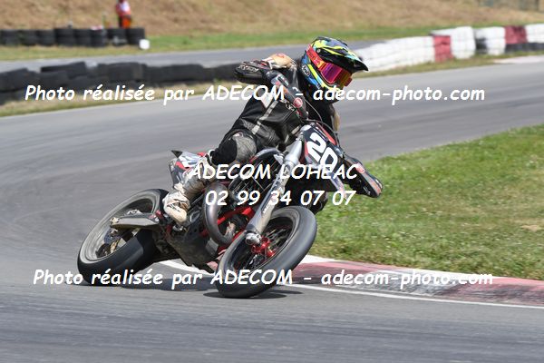 http://v2.adecom-photo.com/images//8.MOTO/2022/9_SUPERMOTARD_LOHEAC_2022/CATEGORIE_S3/NOEL_Matthieu/83A_2633.JPG