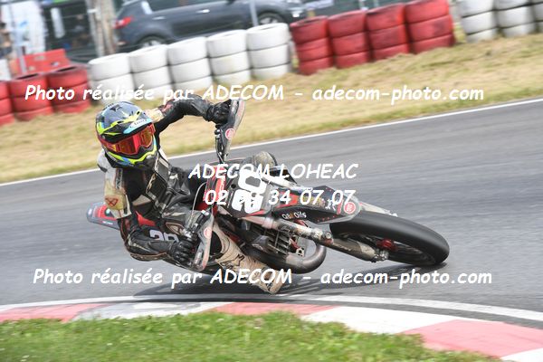 http://v2.adecom-photo.com/images//8.MOTO/2022/9_SUPERMOTARD_LOHEAC_2022/CATEGORIE_S3/NOEL_Matthieu/83A_2960.JPG