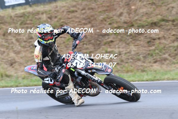 http://v2.adecom-photo.com/images//8.MOTO/2022/9_SUPERMOTARD_LOHEAC_2022/CATEGORIE_S3/NOEL_Matthieu/83A_9089.JPG