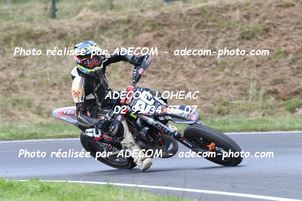 http://v2.adecom-photo.com/images//8.MOTO/2022/9_SUPERMOTARD_LOHEAC_2022/CATEGORIE_S3/NOEL_Matthieu/83A_9148.JPG