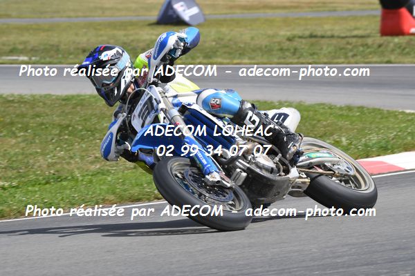 http://v2.adecom-photo.com/images//8.MOTO/2022/9_SUPERMOTARD_LOHEAC_2022/PRESTIGE_S1/BONNAL_Steve/83A_0469.JPG