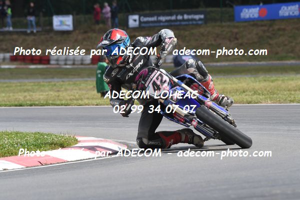 http://v2.adecom-photo.com/images//8.MOTO/2022/9_SUPERMOTARD_LOHEAC_2022/PRESTIGE_S1/CHECA_David/83A_0404.JPG