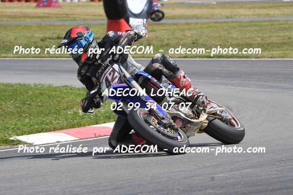 http://v2.adecom-photo.com/images//8.MOTO/2022/9_SUPERMOTARD_LOHEAC_2022/PRESTIGE_S1/CHECA_David/83A_0453.JPG