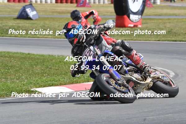 http://v2.adecom-photo.com/images//8.MOTO/2022/9_SUPERMOTARD_LOHEAC_2022/PRESTIGE_S1/CHECA_David/83A_0479.JPG