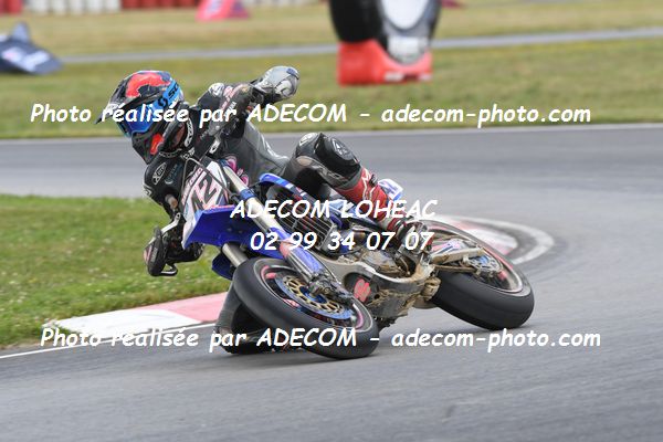 http://v2.adecom-photo.com/images//8.MOTO/2022/9_SUPERMOTARD_LOHEAC_2022/PRESTIGE_S1/CHECA_David/83A_0525.JPG