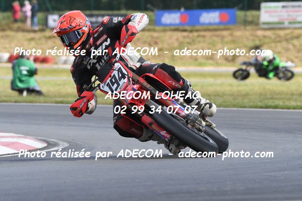 http://v2.adecom-photo.com/images//8.MOTO/2022/9_SUPERMOTARD_LOHEAC_2022/PRESTIGE_S1/DECAIGNY_Nicolas/83A_0411.JPG