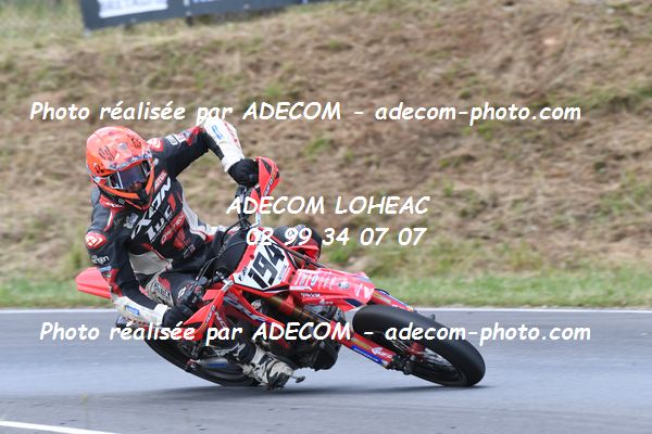 http://v2.adecom-photo.com/images//8.MOTO/2022/9_SUPERMOTARD_LOHEAC_2022/PRESTIGE_S1/DECAIGNY_Nicolas/83A_9485.JPG