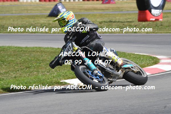http://v2.adecom-photo.com/images//8.MOTO/2022/9_SUPERMOTARD_LOHEAC_2022/PRESTIGE_S1/MICHAUX_Guillaume/83A_0491.JPG