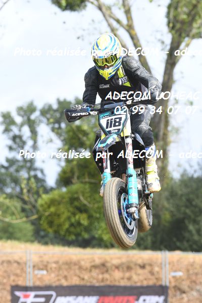 http://v2.adecom-photo.com/images//8.MOTO/2022/9_SUPERMOTARD_LOHEAC_2022/PRESTIGE_S1/MICHAUX_Guillaume/83A_8451.JPG