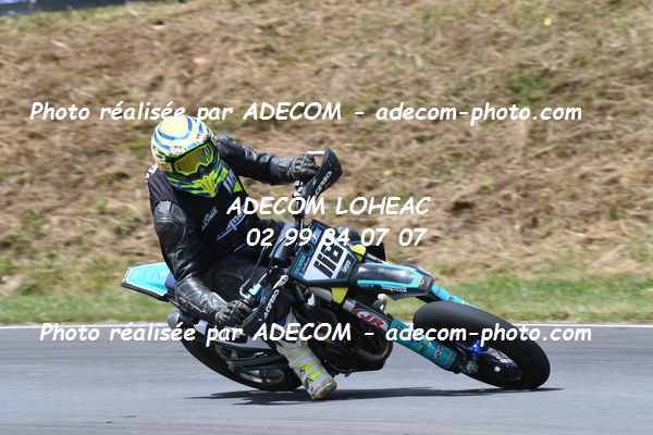 http://v2.adecom-photo.com/images//8.MOTO/2022/9_SUPERMOTARD_LOHEAC_2022/PRESTIGE_S1/MICHAUX_Guillaume/83A_9554.JPG