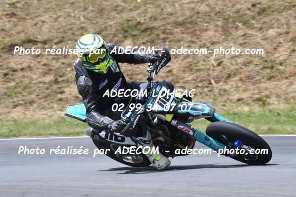 http://v2.adecom-photo.com/images//8.MOTO/2022/9_SUPERMOTARD_LOHEAC_2022/PRESTIGE_S1/MICHAUX_Guillaume/83A_9620.JPG