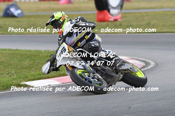 http://v2.adecom-photo.com/images//8.MOTO/2022/9_SUPERMOTARD_LOHEAC_2022/PRESTIGE_S1/PAPIN_Fabrice/83A_0531.JPG
