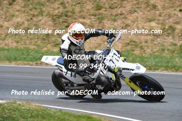 http://v2.adecom-photo.com/images//8.MOTO/2023/10_SUPERMOTARD_LOHEAC_2023/CHALLENGER/BERNIGAUD_Florent/41A_8226.JPG