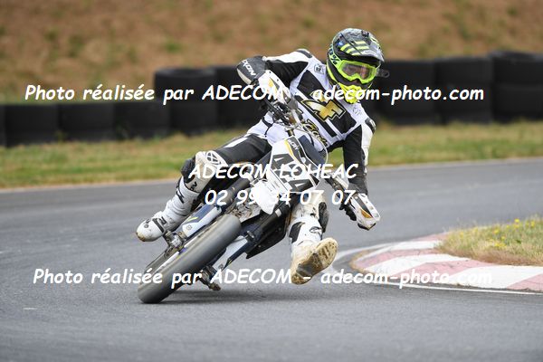 http://v2.adecom-photo.com/images//8.MOTO/2023/10_SUPERMOTARD_LOHEAC_2023/CHALLENGER/BLAY_Jeremy/41A_7340.JPG