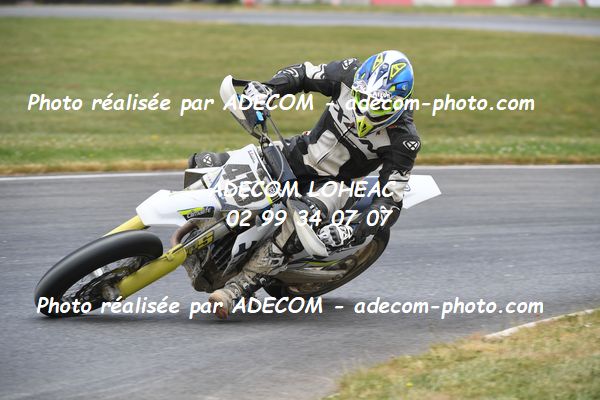 http://v2.adecom-photo.com/images//8.MOTO/2023/10_SUPERMOTARD_LOHEAC_2023/CHALLENGER/BLAY_Jeremy/41A_9366.JPG