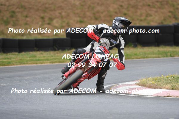 http://v2.adecom-photo.com/images//8.MOTO/2023/10_SUPERMOTARD_LOHEAC_2023/CHALLENGER/CAHOREAU_Bapstiste/41A_6875.JPG