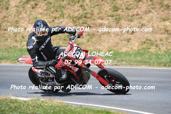 http://v2.adecom-photo.com/images//8.MOTO/2023/10_SUPERMOTARD_LOHEAC_2023/CHALLENGER/CHEVALIER_Nicolas/41A_7913.JPG