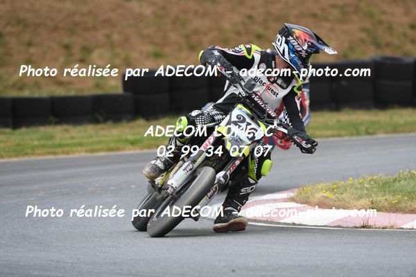 http://v2.adecom-photo.com/images//8.MOTO/2023/10_SUPERMOTARD_LOHEAC_2023/CHALLENGER/DENIE_Dylan/41A_6805.JPG