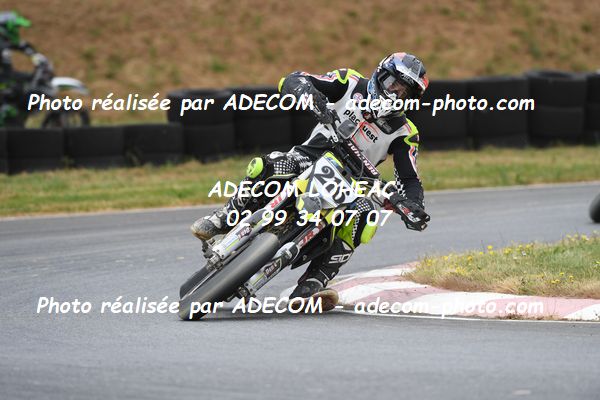 http://v2.adecom-photo.com/images//8.MOTO/2023/10_SUPERMOTARD_LOHEAC_2023/CHALLENGER/DENIE_Dylan/41A_6864.JPG