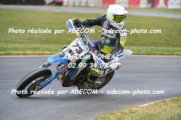 http://v2.adecom-photo.com/images//8.MOTO/2023/10_SUPERMOTARD_LOHEAC_2023/CHALLENGER/DESFARGUES_Benoit/41A_9459.JPG