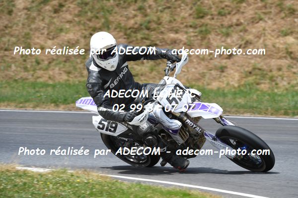 http://v2.adecom-photo.com/images//8.MOTO/2023/10_SUPERMOTARD_LOHEAC_2023/CHALLENGER/DIDIER_Loic/41A_8287.JPG