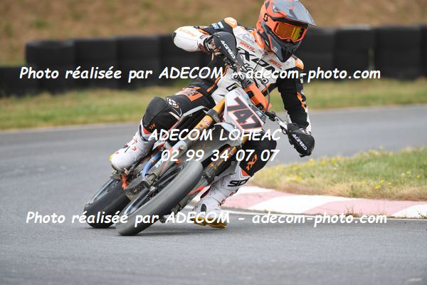 http://v2.adecom-photo.com/images//8.MOTO/2023/10_SUPERMOTARD_LOHEAC_2023/CHALLENGER/DUPASQUIER_Paul_Emmanuel/41A_7192.JPG