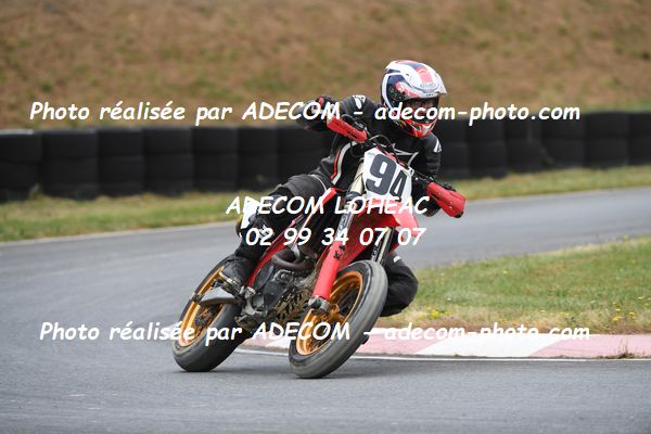 http://v2.adecom-photo.com/images//8.MOTO/2023/10_SUPERMOTARD_LOHEAC_2023/CHALLENGER/FERRE_Maxime/41A_6599.JPG