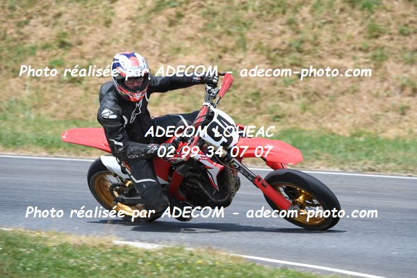 http://v2.adecom-photo.com/images//8.MOTO/2023/10_SUPERMOTARD_LOHEAC_2023/CHALLENGER/FERRE_Maxime/41A_8058.JPG