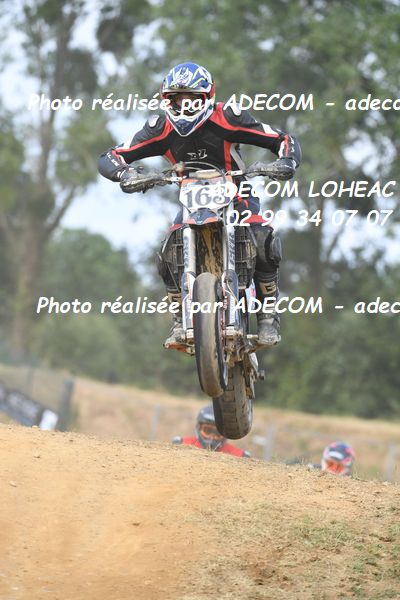 http://v2.adecom-photo.com/images//8.MOTO/2023/10_SUPERMOTARD_LOHEAC_2023/CHALLENGER/GIRARD_Nicolas/41A_1126.JPG