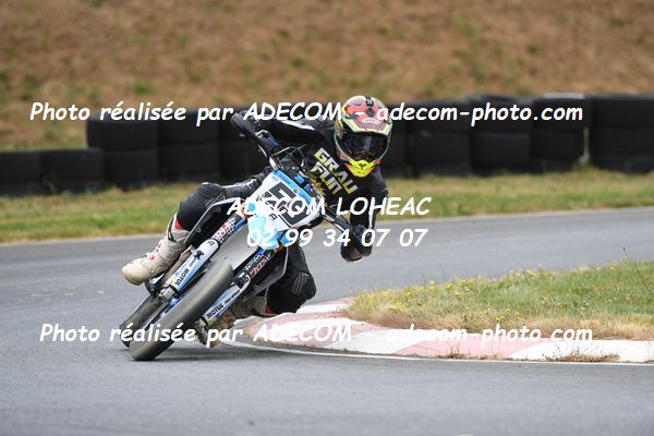 http://v2.adecom-photo.com/images//8.MOTO/2023/10_SUPERMOTARD_LOHEAC_2023/CHALLENGER/GRAU_Yannick/41A_6824.JPG