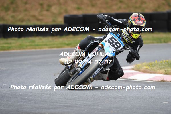 http://v2.adecom-photo.com/images//8.MOTO/2023/10_SUPERMOTARD_LOHEAC_2023/CHALLENGER/GRAU_Yannick/41A_6897.JPG