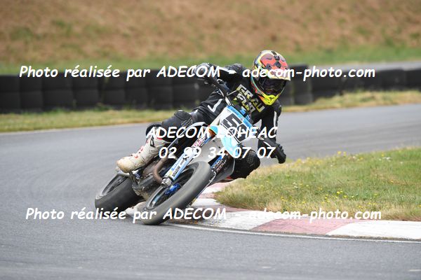 http://v2.adecom-photo.com/images//8.MOTO/2023/10_SUPERMOTARD_LOHEAC_2023/CHALLENGER/GRAU_Yannick/41A_7047.JPG