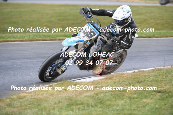 http://v2.adecom-photo.com/images//8.MOTO/2023/10_SUPERMOTARD_LOHEAC_2023/CHALLENGER/GRAU_Yannick/41A_9493.JPG