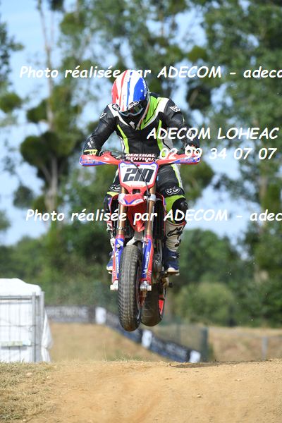 http://v2.adecom-photo.com/images//8.MOTO/2023/10_SUPERMOTARD_LOHEAC_2023/CHALLENGER/GUEZET_Sebastien/41A_0379.JPG