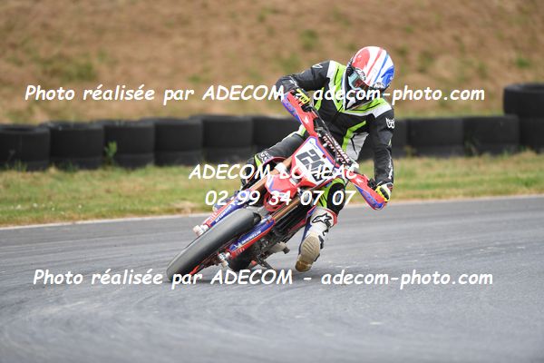 http://v2.adecom-photo.com/images//8.MOTO/2023/10_SUPERMOTARD_LOHEAC_2023/CHALLENGER/GUEZET_Sebastien/41A_7326.JPG