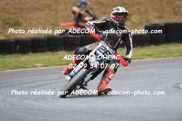 http://v2.adecom-photo.com/images//8.MOTO/2023/10_SUPERMOTARD_LOHEAC_2023/CHALLENGER/LAFOURCADE_Pascal/41A_6821.JPG