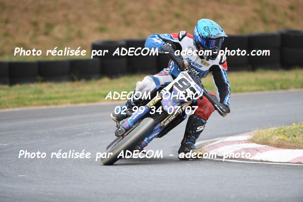 http://v2.adecom-photo.com/images//8.MOTO/2023/10_SUPERMOTARD_LOHEAC_2023/CHALLENGER/LAFOURCADE_Pascal/41A_7270.JPG