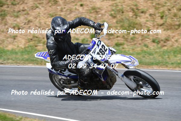 http://v2.adecom-photo.com/images//8.MOTO/2023/10_SUPERMOTARD_LOHEAC_2023/CHALLENGER/MARAN_Axel/41A_7955.JPG