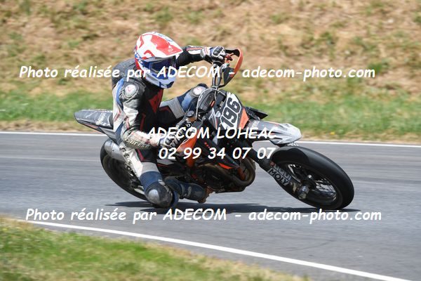 http://v2.adecom-photo.com/images//8.MOTO/2023/10_SUPERMOTARD_LOHEAC_2023/CHALLENGER/MOSSER_Nicolas/41A_8129.JPG